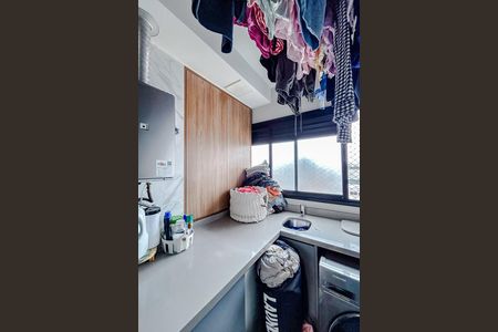 Apartamento à venda com 73m², 2 quartos e 1 vagaÁrea de Serviço