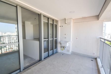Apartamento à venda com 73m², 2 quartos e 1 vagaVaranda