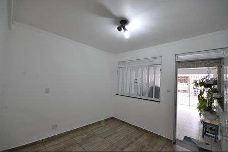 Casa para alugar com 2 quartos, 100m² em Jardim Modelo, São Paulo