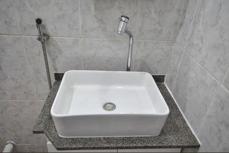 Banheiro de casa para alugar com 2 quartos, 100m² em Jardim Modelo, São Paulo