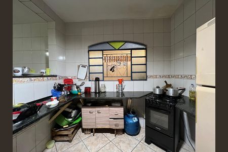 Casa para alugar com 300m², 7 quartos e 1 vaga