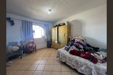 Casa para alugar com 7 quartos, 300m² em Nacional, Contagem