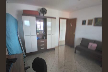 Casa para alugar com 300m², 7 quartos e 1 vaga