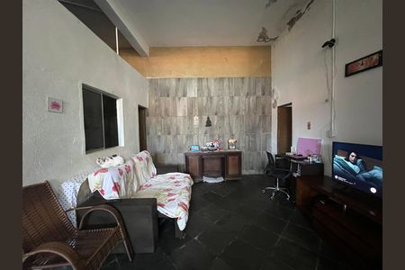 Casa para alugar com 300m², 7 quartos e 1 vaga