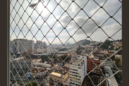 Vista do Quarto 1 de apartamento à venda com 2 quartos, 45m² em Santo Cristo, Rio de Janeiro