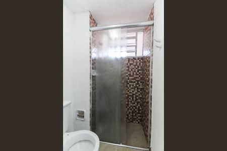 Banheiro de apartamento para alugar com 2 quartos, 45m² em Vila Chabilandia, São Paulo