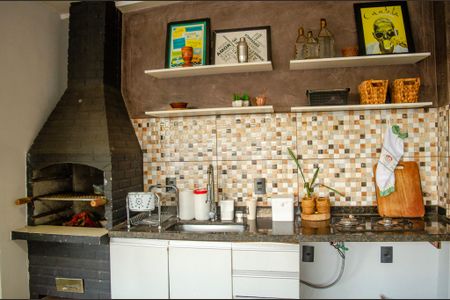 Apartamento à venda com 80m², 2 quartos e 1 vaga