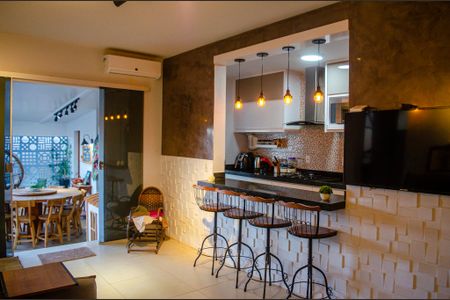Apartamento à venda com 80m², 2 quartos e 1 vaga