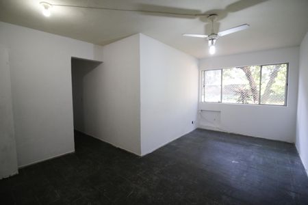 Apartamento para alugar com 2 quartos, 50m² em Taquara, Rio de Janeiro
