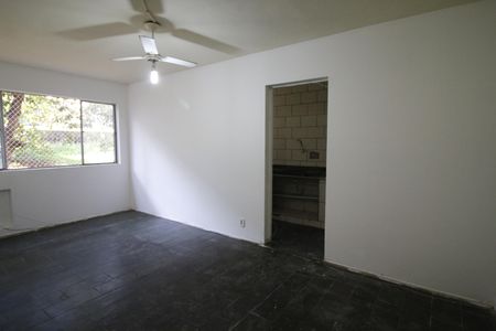 Apartamento para alugar com 2 quartos, 50m² em Taquara, Rio de Janeiro