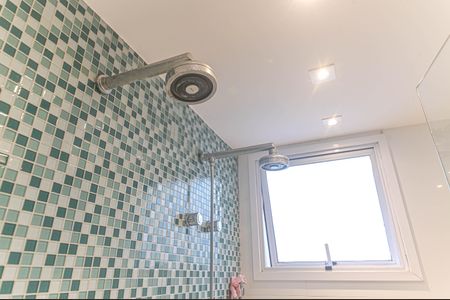 Apartamento à venda com 243m², 3 quartos e 3 vagas Apartamento à venda com 243m², 3 quartos e 3 vagasBanheiro da Suíte 1 - Senhora