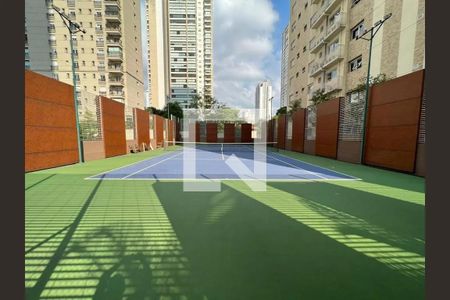 Apartamento à venda com 243m², 3 quartos e 3 vagas Apartamento à venda com 243m², 3 quartos e 3 vagasArea Comum