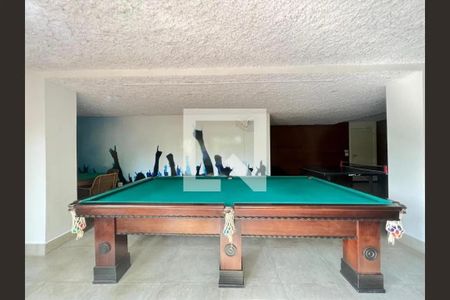 Apartamento à venda com 243m², 3 quartos e 3 vagas Apartamento à venda com 243m², 3 quartos e 3 vagasArea Comum