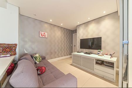 Apartamento à venda com 243m², 3 quartos e 3 vagas Apartamento à venda com 243m², 3 quartos e 3 vagasSala