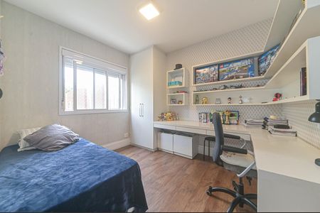 Apartamento à venda com 243m², 3 quartos e 3 vagas Apartamento à venda com 243m², 3 quartos e 3 vagasSuite 3