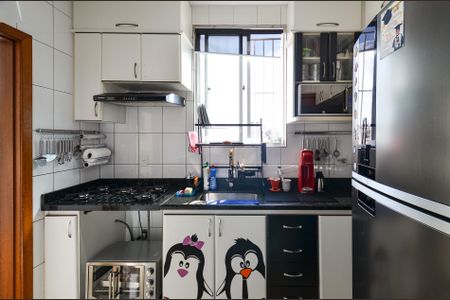 Apartamento à venda com 165m², 3 quartos e 2 vagas Apartamento à venda com 165m², 3 quartos e 2 vagasCozinha