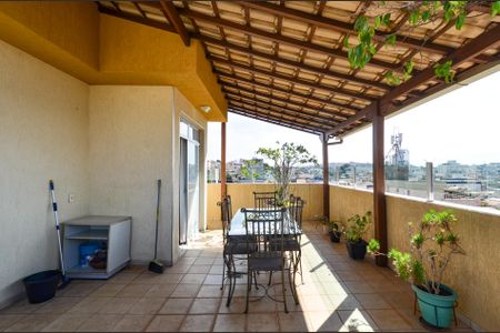 Área externa de apartamento à venda com 3 quartos, 165m² em Renascença, Belo Horizonte