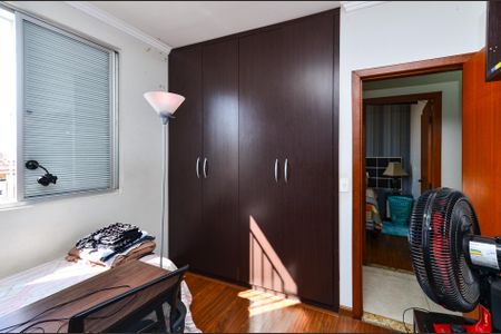 Apartamento à venda com 165m², 3 quartos e 2 vagas Apartamento à venda com 165m², 3 quartos e 2 vagasQuarto 1