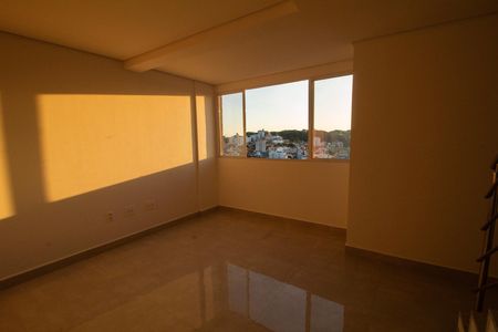 Apartamento à venda com 3 quartos, 135m² em Padre Eustáquio, Belo Horizonte