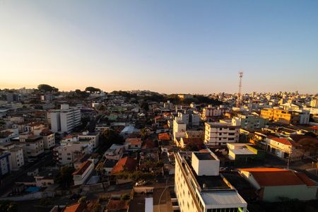 Vista Quarto 02 de apartamento à venda com 3 quartos, 135m² em Padre Eustáquio, Belo Horizonte