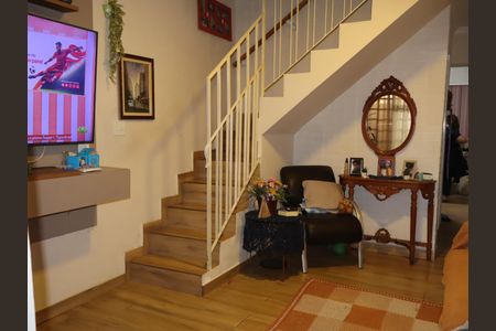 Sala de casa para alugar com 4 quartos, 200m² em Sapopemba, São Paulo