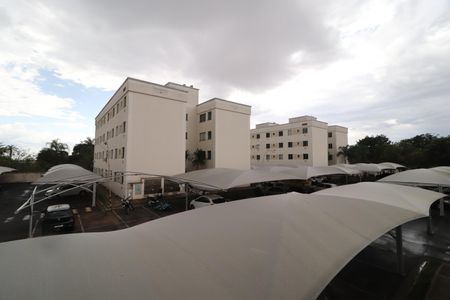 Vista de apartamento para alugar com 2 quartos, 47m² em Jardim Canaã, Uberlândia