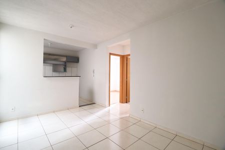 Sala de apartamento para alugar com 2 quartos, 47m² em Jardim Canaã, Uberlândia