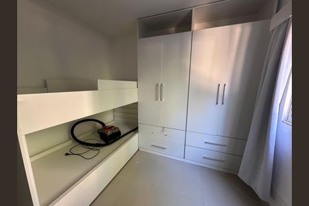 Casa de condomínio para alugar com 200m², 4 quartos e 3 vagasQuarto 1