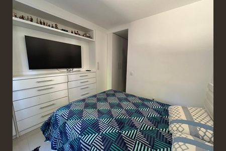 Casa de condomínio para alugar com 200m², 4 quartos e 3 vagasQuarto 2