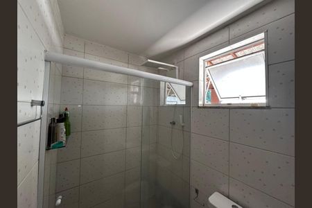 Casa de condomínio para alugar com 200m², 4 quartos e 3 vagasBanheiro Social