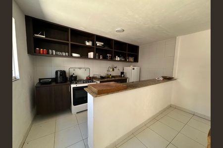 Casa de condomínio para alugar com 200m², 4 quartos e 3 vagasCozinha gourmet 