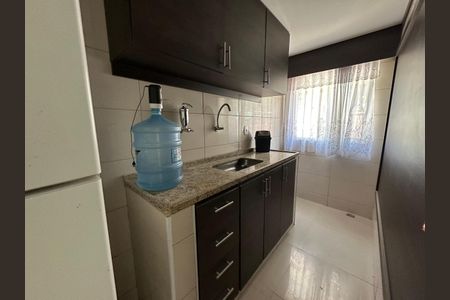 Casa de condomínio para alugar com 200m², 4 quartos e 3 vagasCozinha