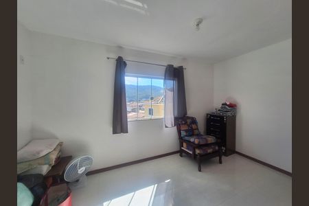 Casa de condomínio à venda com 76m², 2 quartos e 1 vaga