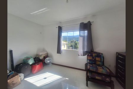 Casa de condomínio à venda com 76m², 2 quartos e 1 vaga