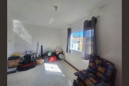 Casa de condomínio à venda com 76m², 2 quartos e 1 vaga