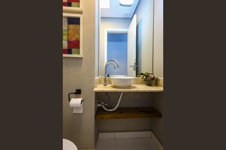 Apartamento à venda com 150m², 3 quartos e 2 vagas Apartamento à venda com 150m², 3 quartos e 2 vagasLavabo