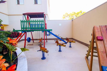 Apartamento à venda com 150m², 3 quartos e 2 vagas Apartamento à venda com 150m², 3 quartos e 2 vagasÁrea comum - Playground