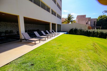 Apartamento à venda com 150m², 3 quartos e 2 vagas Apartamento à venda com 150m², 3 quartos e 2 vagasÁrea comum - Piscina