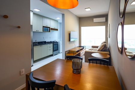 Apartamento à venda com 150m², 3 quartos e 2 vagas Apartamento à venda com 150m², 3 quartos e 2 vagasSala
