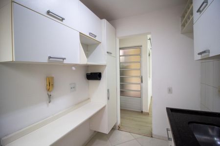 Casa de condomínio para alugar com 75m², 3 quartos e 2 vagas Casa de condomínio para alugar com 75m², 3 quartos e 2 vagasCozinha