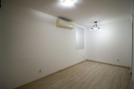 Sala de casa de condomínio para alugar com 3 quartos, 75m² em Po 1, Sorocaba