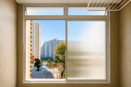Apartamento à venda com 47m², 1 quarto e 1 vagaÁrea de Serviço