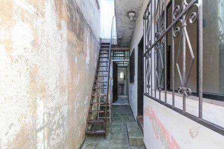 Corredor de casa para alugar com 2 quartos, 79m² em Vila Sapopemba, São Paulo