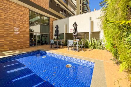 Studio para alugar com 28m², 1 quarto e sem vaga Studio para alugar com 28m², 1 quarto e sem vagaPiscina