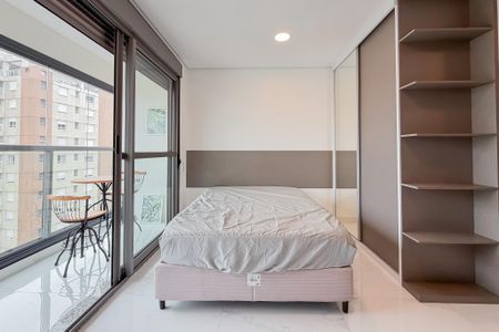 Studio para alugar com 28m², 1 quarto e sem vaga Studio para alugar com 28m², 1 quarto e sem vagaStudio