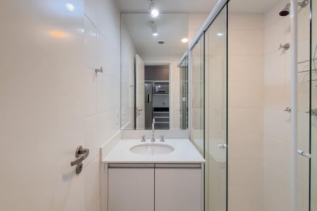 Studio para alugar com 28m², 1 quarto e sem vaga Studio para alugar com 28m², 1 quarto e sem vagaBanheiro