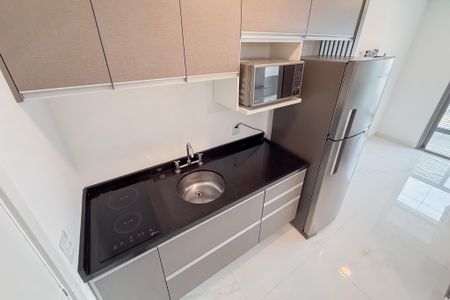 Studio para alugar com 28m², 1 quarto e sem vaga Studio para alugar com 28m², 1 quarto e sem vagaCozinha