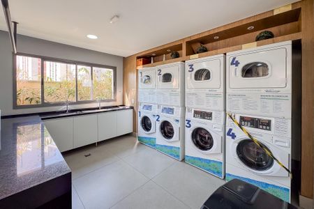 Studio para alugar com 28m², 1 quarto e sem vaga Studio para alugar com 28m², 1 quarto e sem vagaLavanderia