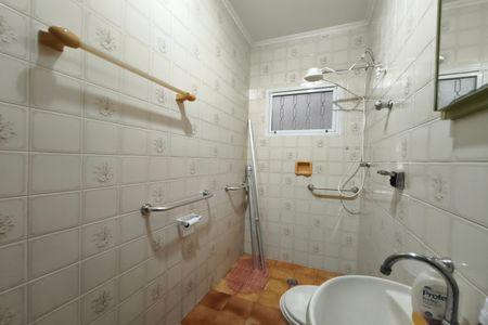 Banheiro Suíte de casa à venda com 3 quartos, 300m² em Jardim Nova Europa, Campinas