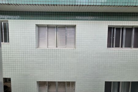 Sala de kitnet/studio para alugar com 1 quarto, 50m² em Guilhermina, Praia Grande